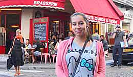 Stephanie in Paris. http://www.enjoy-europe.com/home/05-1895-3.jpg