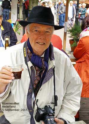 John Bermont in Bloemendaal, Nederland, September 2015, enjoying an espresso at an outdoor cafe.